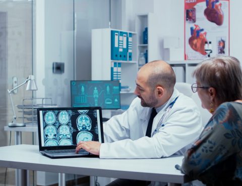 PET vs CT scan